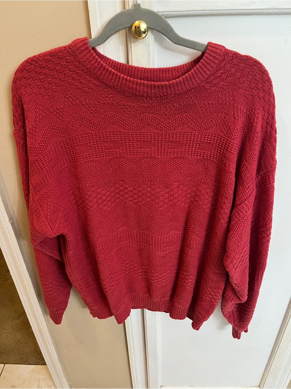 Cozy Red Textured Crewneck Sweater - Women XL